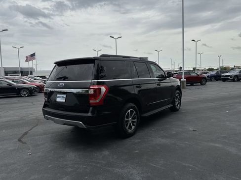Used 2020 Ford Expedition XLT w/ Equipment Group 201A RWD image 5