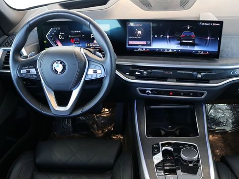 Used 2025 BMW X5 xDrive40i image 22