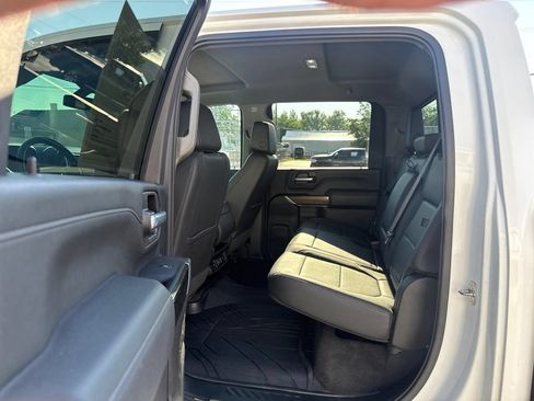 Used 2022 Chevrolet Silverado 3500 LT w/ All Star Edition AWD/4WD image 15