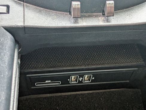 Used 2016 Mercedes-Benz C 300 Sedan image 30