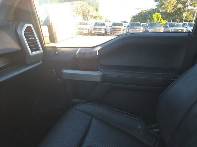 Used 2018 Ford F150 Lariat w/ Equipment Group 502A Luxury AWD/4WD image 14