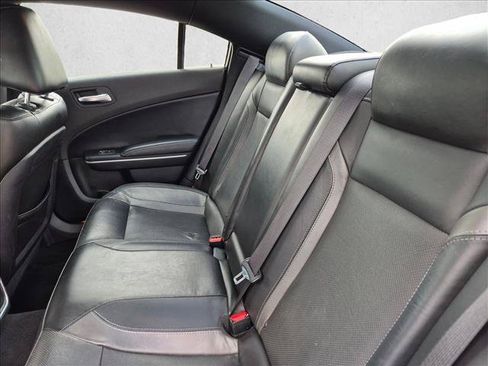 Used 2019 Dodge Charger SXT w/ Leather Interior Group RWD image 15
