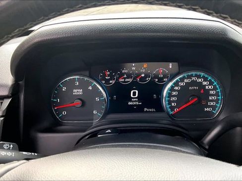 Used 2017 GMC Yukon Denali w/ Open Road Package AWD/4WD image 13