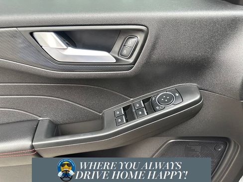 Used 2023 Ford Escape ST-Line w/ Tech Pack #1 image 11