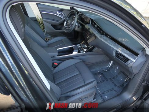 Used 2021 Audi e-tron Premium w/ Convenience Plus Package AWD/4WD image 25