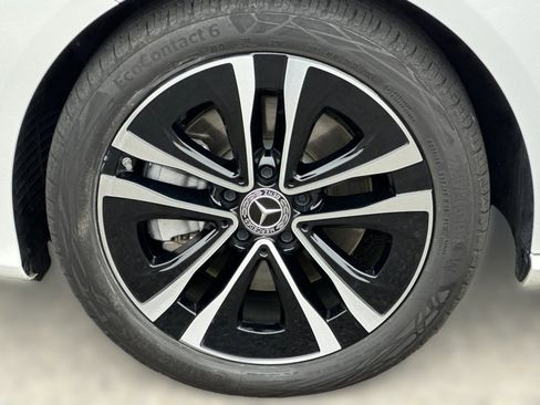 Certified 2025 Mercedes-Benz CLA 250 4MATIC image 11