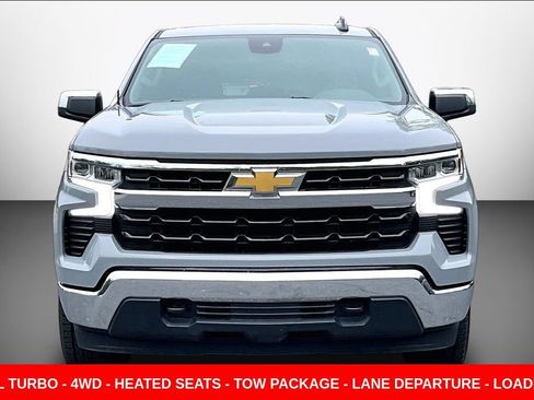 Used 2024 Chevrolet Silverado 1500 LT AWD/4WD image 2