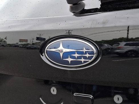 Used 2024 Subaru Crosstrek 2.5i Limited AWD/4WD image 31