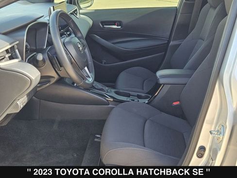 Used 2023 Toyota Corolla SE image 11