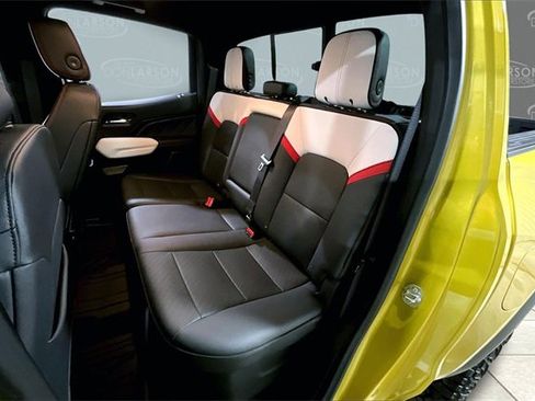 Certified 2024 GMC Canyon AT4X image 15