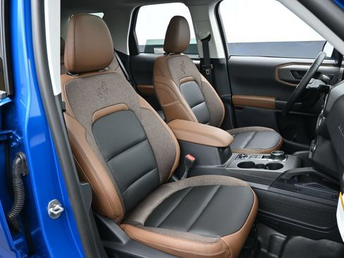 New 2025 Ford Bronco Sport Outer Banks w/ Sasquatch Outer Banks Package AWD/4WD image 21