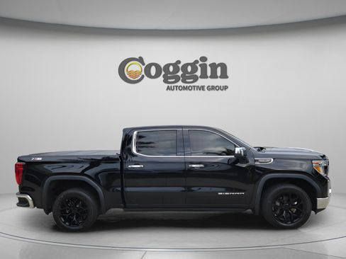 Used 2019 GMC Sierra 1500 SLT w/ SLT Premium Plus Package AWD/4WD image 5
