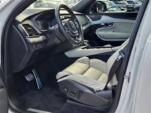 Used 2021 Volvo XC90 T6 R-Design w/ Climate Package image 13