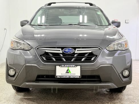 Used 2021 Subaru Crosstrek 2.0i Premium w/ Moonroof Package image 2
