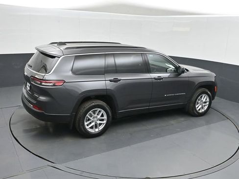 New 2026 Jeep Grand Cherokee L Laredo w/ MOPAR Finishing Package AWD/4WD image 33