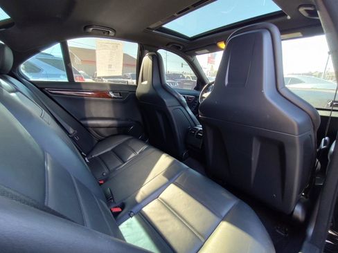 Used 2010 Mercedes-Benz C 63 AMG Sedan image 40