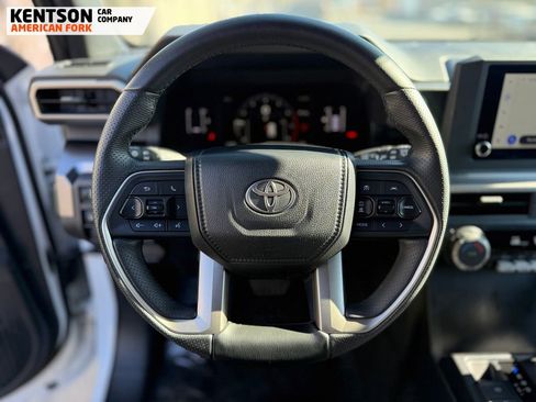 Used 2025 Toyota 4Runner SR5 image 20