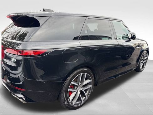 Used 2023 Land Rover Range Rover Sport First Edition image 8