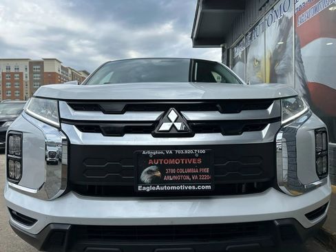 Used 2022 Mitsubishi Outlander Sport SE image 8