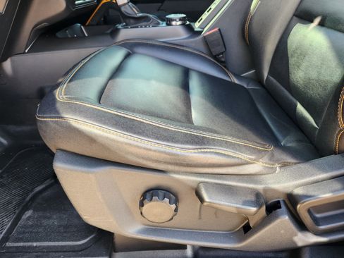 Used 2023 Ford Bronco Badlands w/ Sasquatch Package image 23