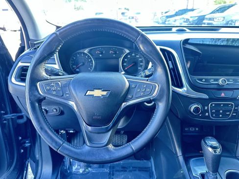 Used 2020 Chevrolet Equinox Premier w/ Premier Redline Edition FWD image 18