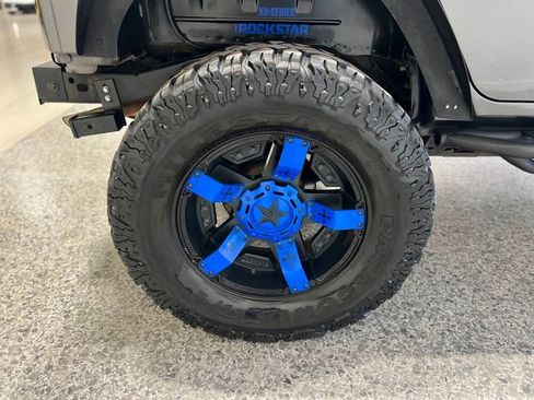 Used 2017 Jeep Wrangler Unlimited Sport w/ Quick Order Package 23S image 47