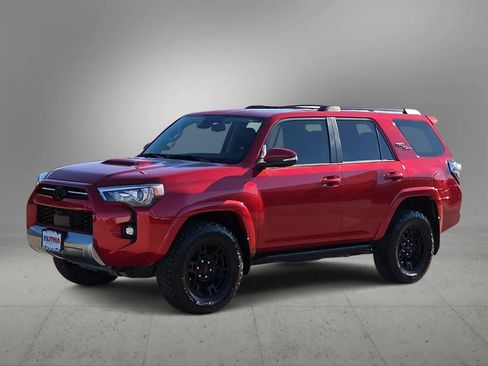 Used 2024 Toyota 4Runner TRD Off-Road Premium w/ Off Road Premium Plus Package image 4