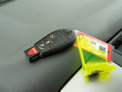 Used 2018 RAM 1500 Big Horn image 25