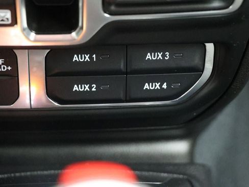 Used 2024 Jeep Gladiator Mojave w/ Dual Top Group AWD/4WD image 28