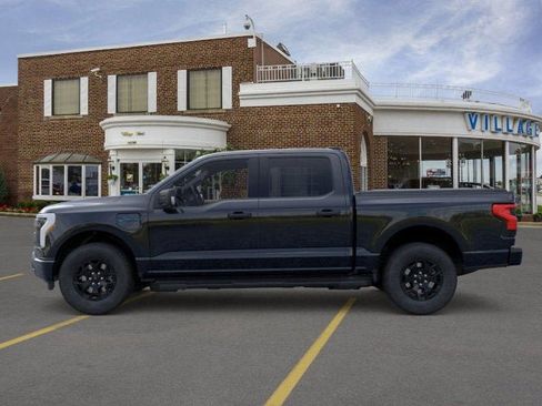 New 2025 Ford F150 Lightning XLT image 28