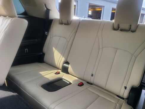 Used 2023 INFINITI QX60 Luxe w/ Performance Audio Package AWD/4WD image 31