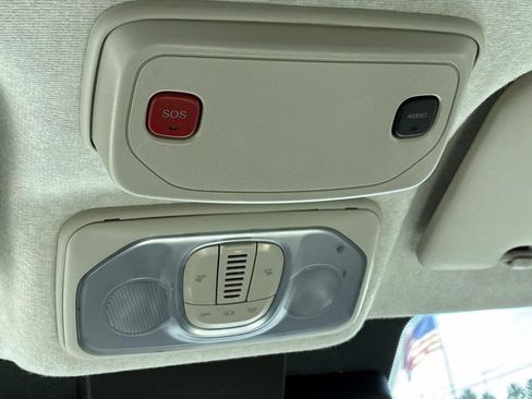 Used 2025 RAM ProMaster 3500 w/ Convenience Group FWD image 37