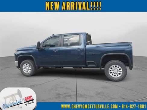 Used 2021 Chevrolet Silverado 3500 LT w/ Convenience Package image 8