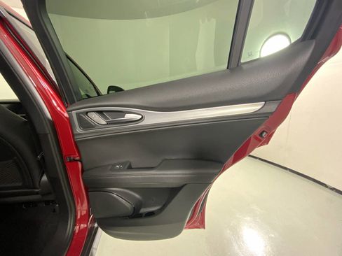 New 2025 Alfa Romeo Stelvio Sprint image 36