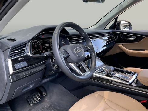 Used 2023 Audi Q7 3.0T Premium Plus w/ Premium Plus Package AWD/4WD image 18