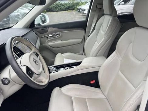 Used 2023 Volvo XC90 B6 Ultimate w/ Protection Package AWD/4WD image 5