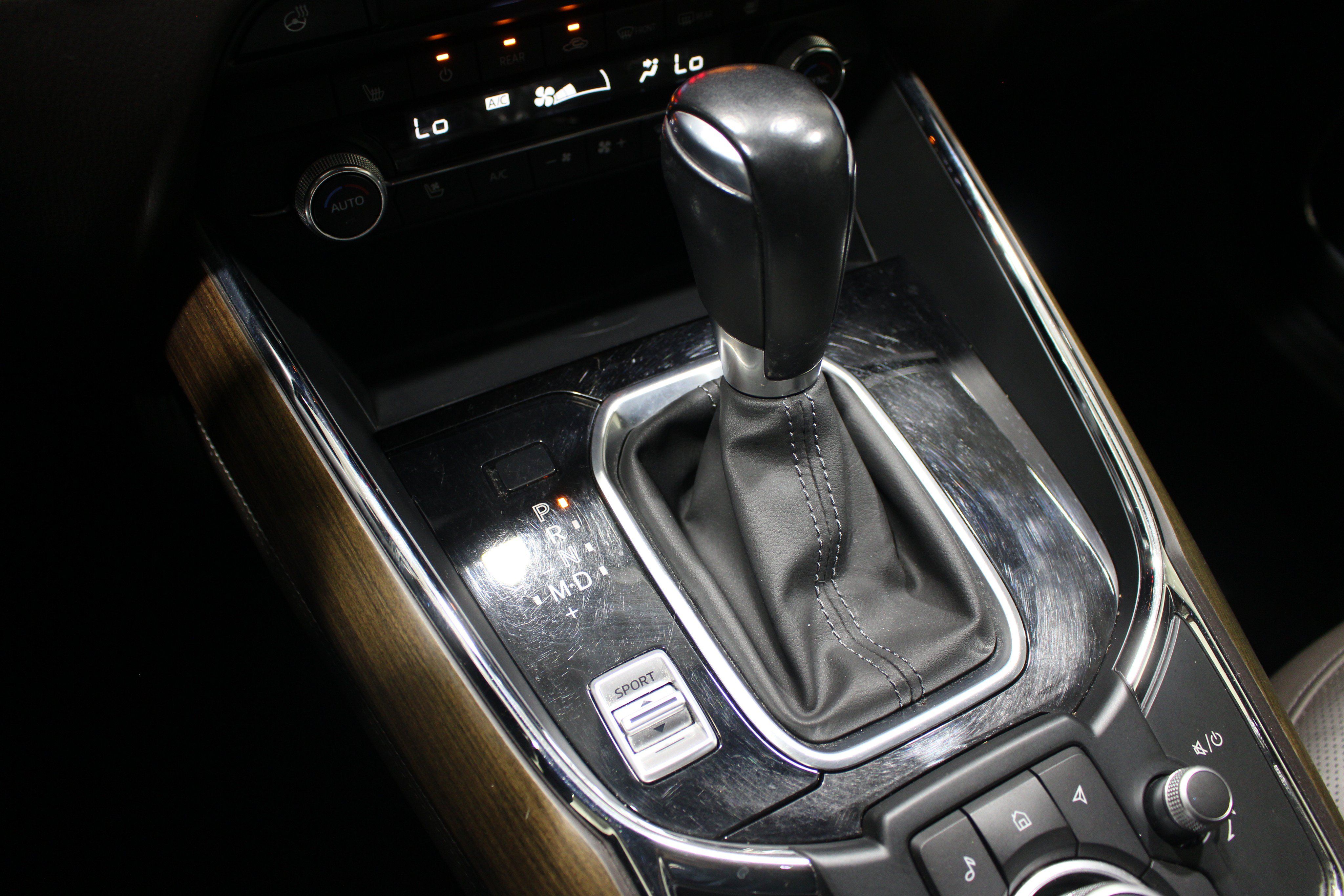 Used 2022 MAZDA CX-9 Signature AWD/4WD image 19