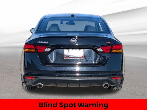 Certified 2025 Nissan Altima 2.5 SR image 9