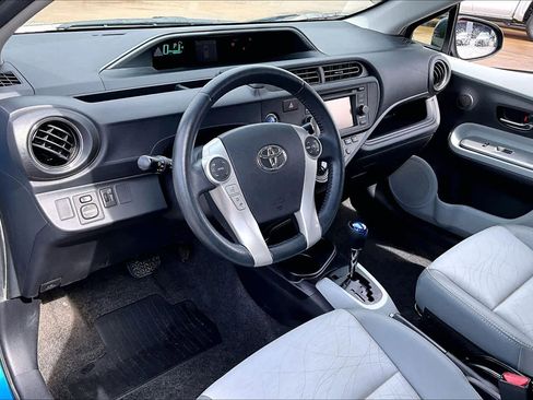 Used 2013 Toyota Prius C One image 17