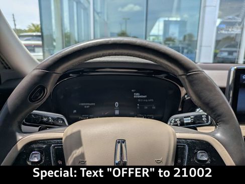 Used 2022 Lincoln Corsair Reserve w/ Elements Package FWD image 31
