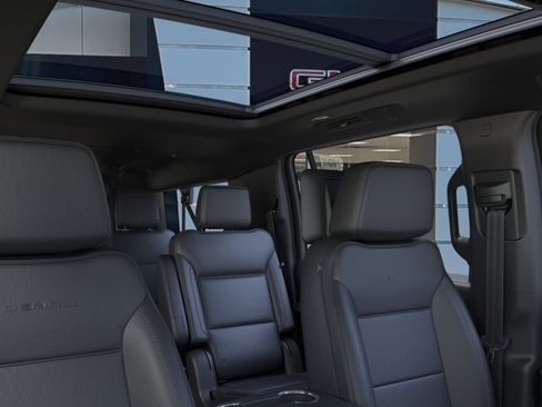 New 2026 GMC Yukon XL Denali w/ Denali Reserve Package AWD/4WD image 24