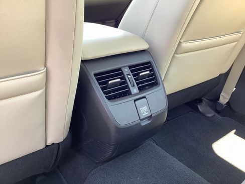 Used 2018 Honda Clarity Touring image 36