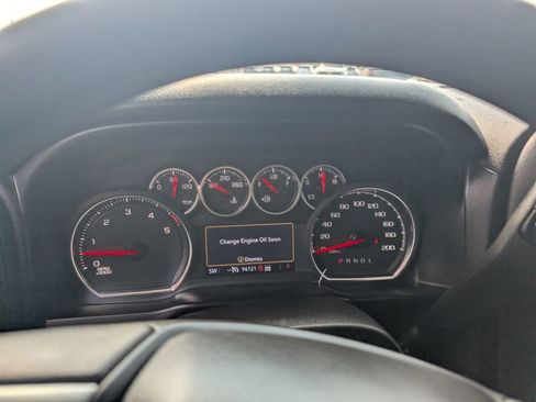 Used 2021 Chevrolet Silverado 2500 LT image 20