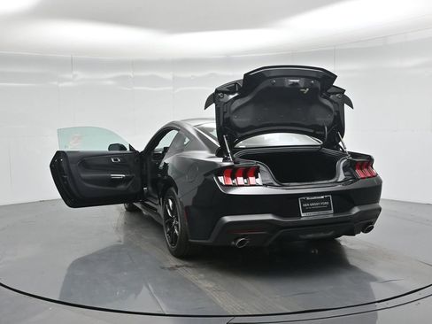 New 2026 Ford Mustang Coupe image 30