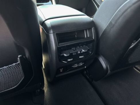 Used 2022 Jeep Grand Cherokee Altitude AWD/4WD image 21