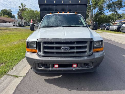 Used 2001 Ford F350 2WD Regular Cab DRW Super Duty image 8