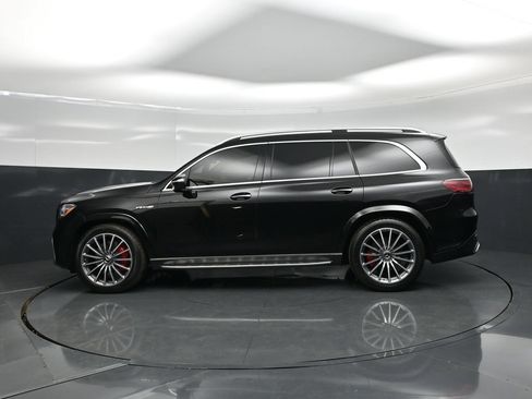 Used 2025 Mercedes-Benz GLS 63 AMG 4MATIC image 25