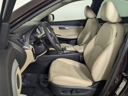 Used 2020 INFINITI QX50 Luxe w/ Navigation Package image 14