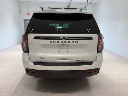 Certified 2023 Chevrolet Suburban RST w/ Luxury Package AWD/4WD image 5
