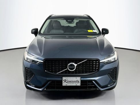 Used 2024 Volvo XC60 B5 Core w/ Climate Package AWD/4WD image 2
